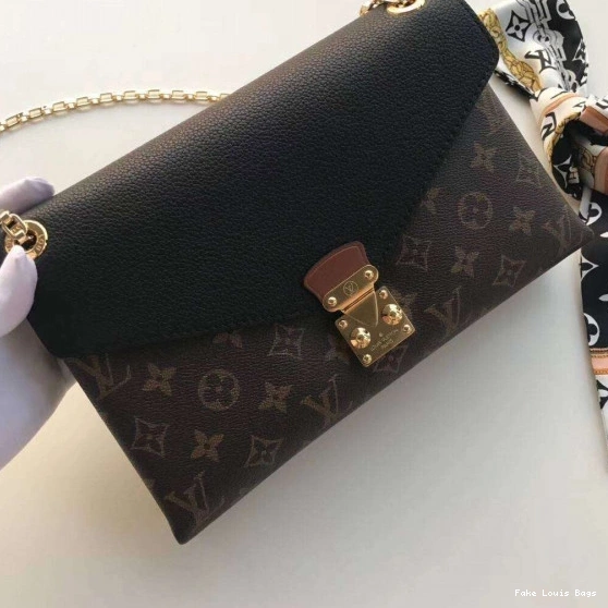 Fake Louis Bags Louis PALLAS CHAIN Vuitton 0710